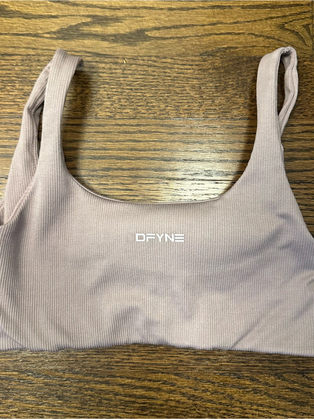 DFYNE Women's Mauve Ribbed Sports Bra - Light Purple Support M